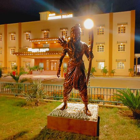 Avadh Sunshine Palace Hotel And Resort Ayodhya 外观 照片