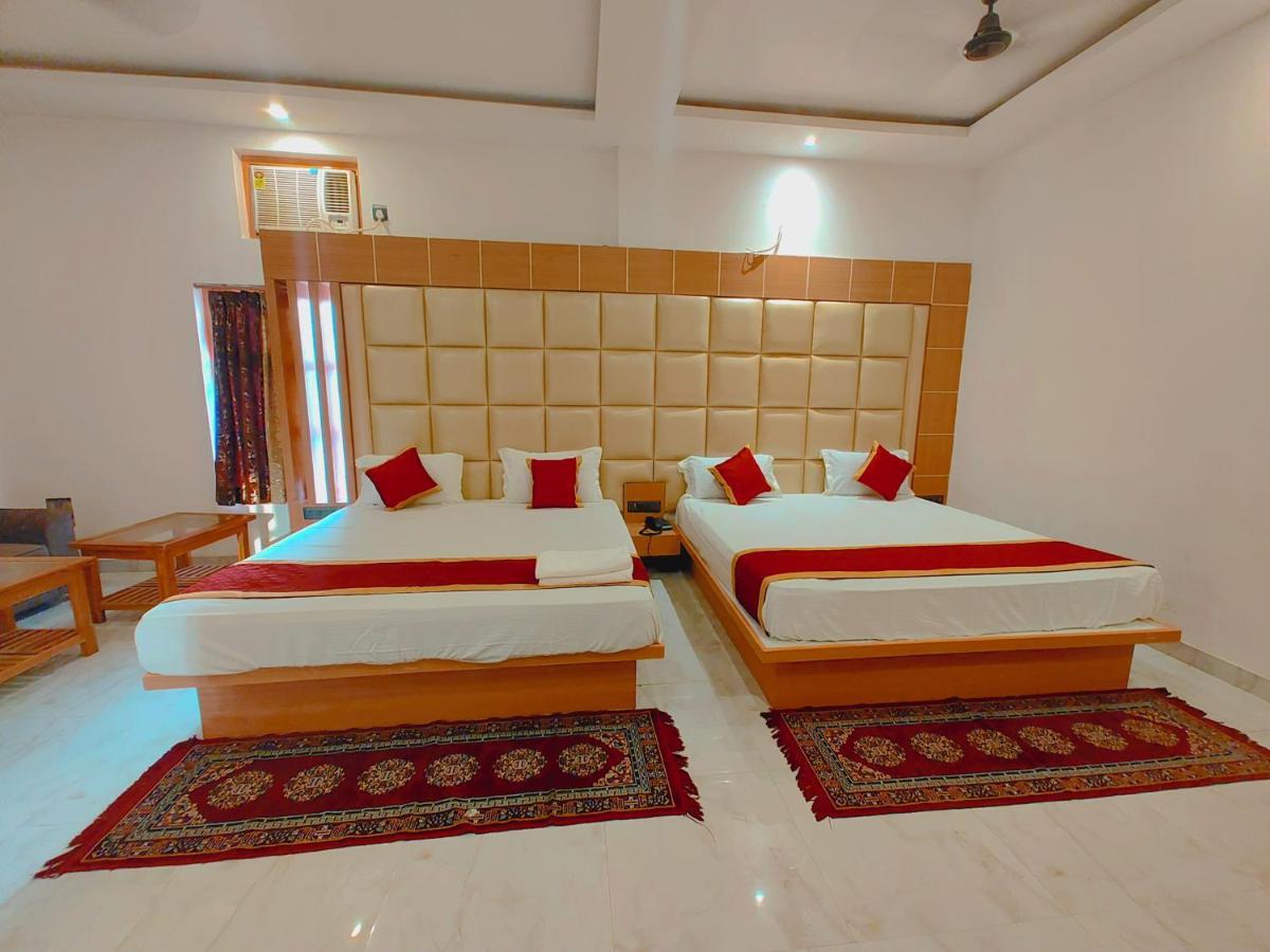 Avadh Sunshine Palace Hotel And Resort Ayodhya 外观 照片