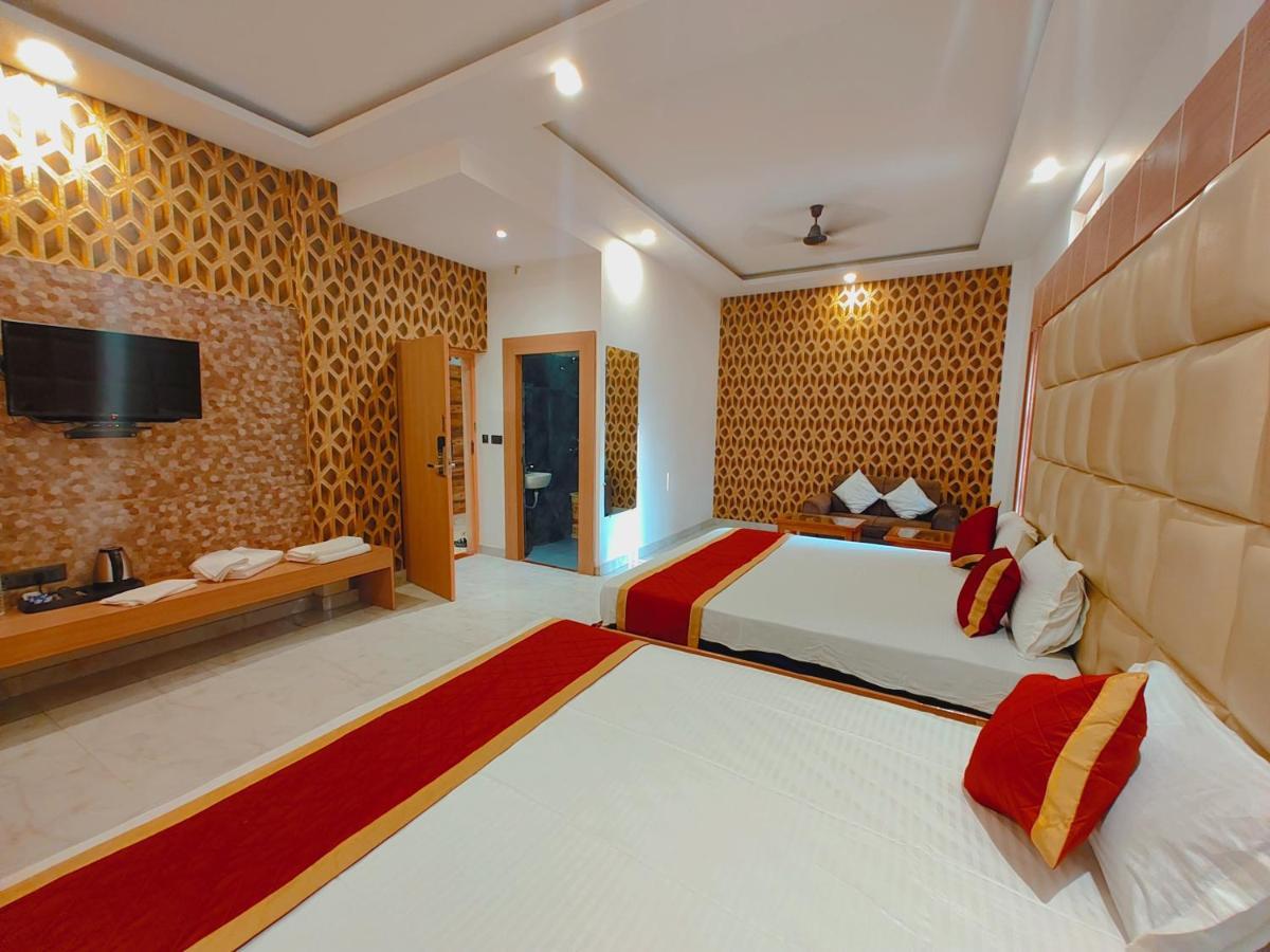 Avadh Sunshine Palace Hotel And Resort Ayodhya 外观 照片