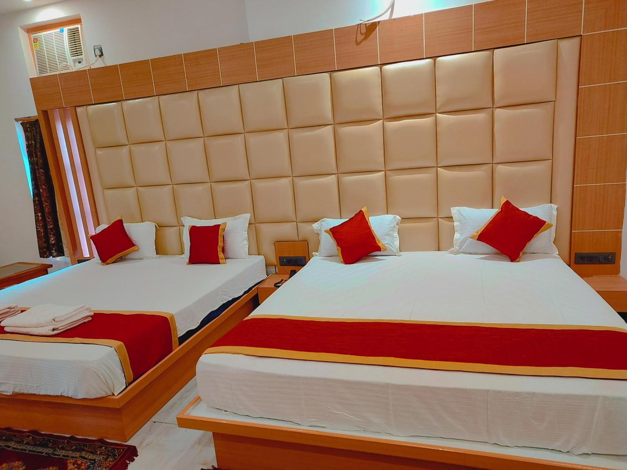 Avadh Sunshine Palace Hotel And Resort Ayodhya 外观 照片