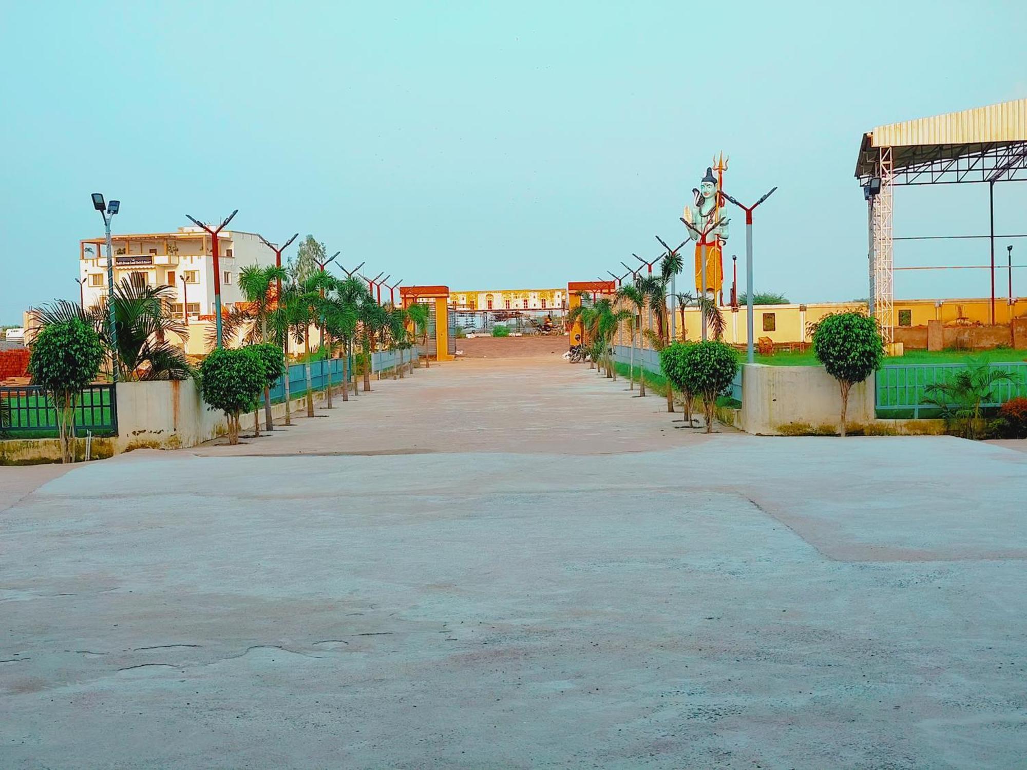 Avadh Sunshine Palace Hotel And Resort Ayodhya 外观 照片