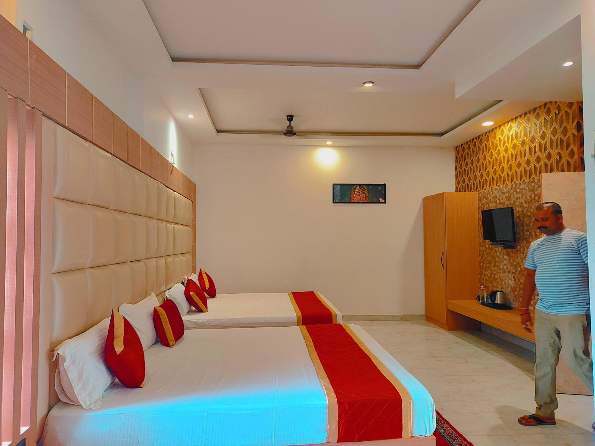 Avadh Sunshine Palace Hotel And Resort Ayodhya 外观 照片