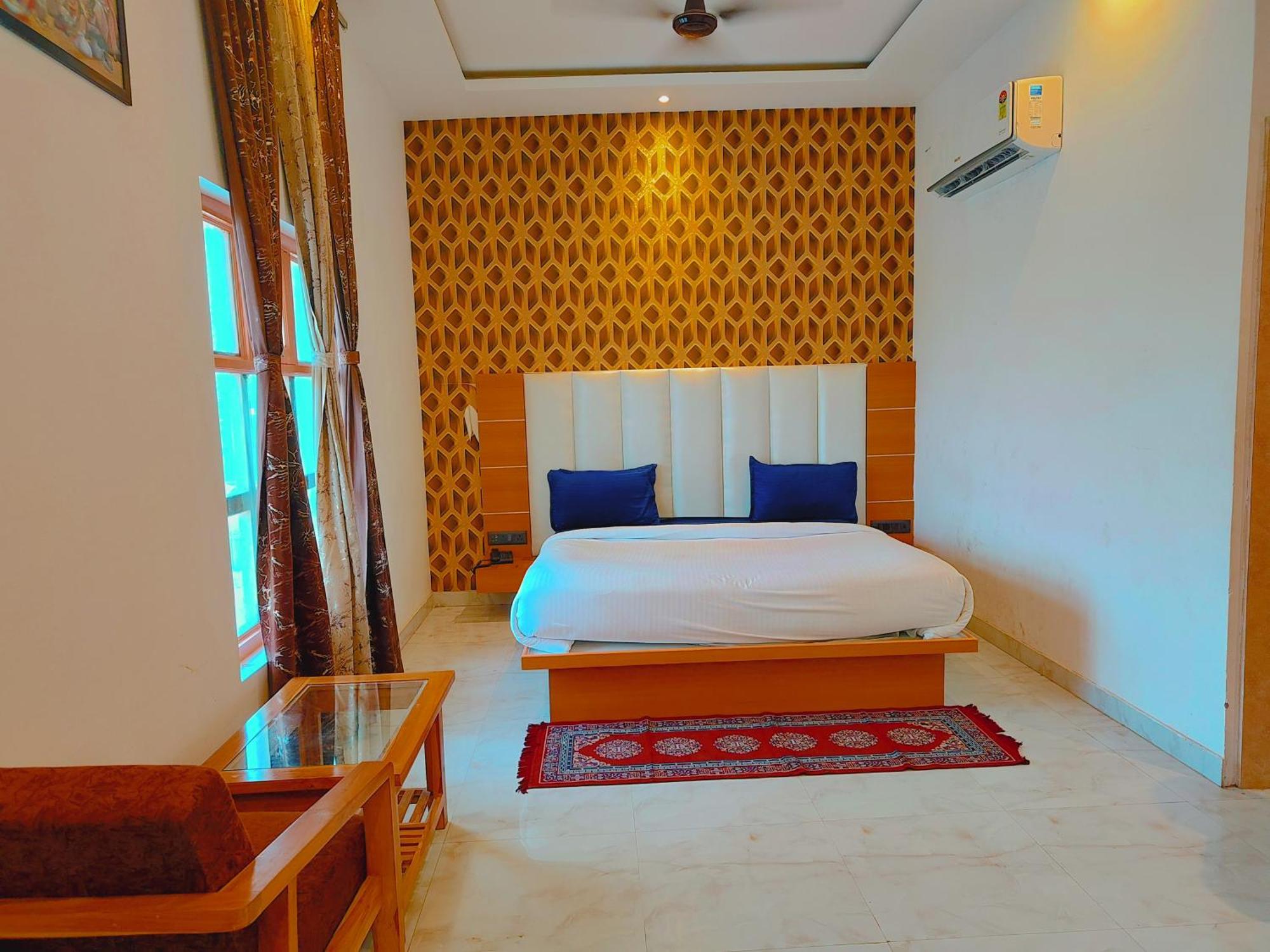 Avadh Sunshine Palace Hotel And Resort Ayodhya 外观 照片