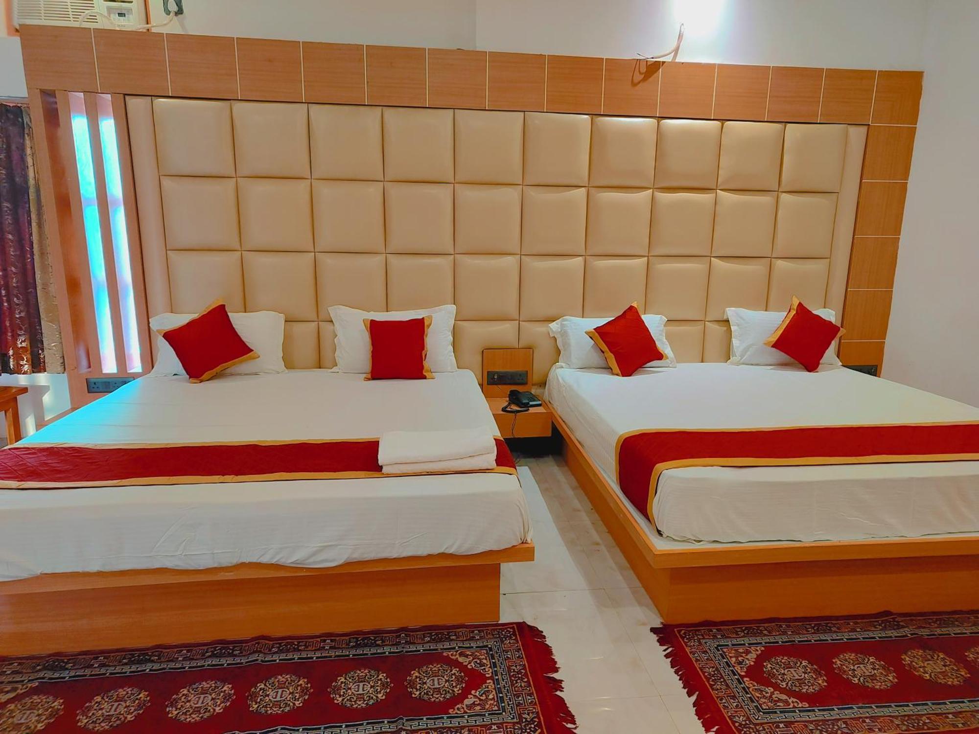 Avadh Sunshine Palace Hotel And Resort Ayodhya 外观 照片